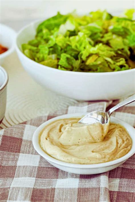 How many protein are in vegetarian caesar dressing - calories, carbs, nutrition