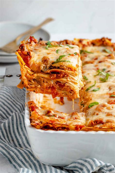 How many protein are in vegetarian lasagna (55566.5) - calories, carbs, nutrition