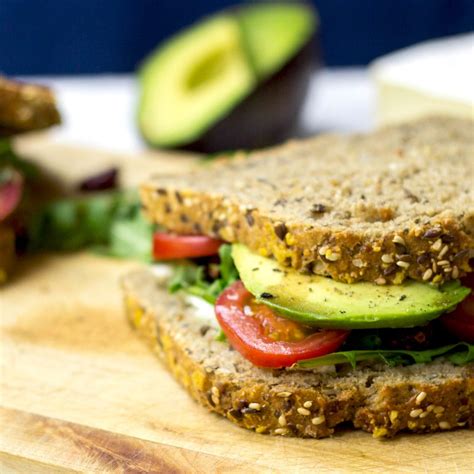 How many protein are in vegetarian sandwich on multi grain bread - calories, carbs, nutrition