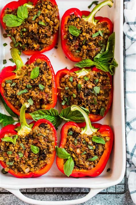 How many protein are in vegetarian stuffed green peppers - calories, carbs, nutrition