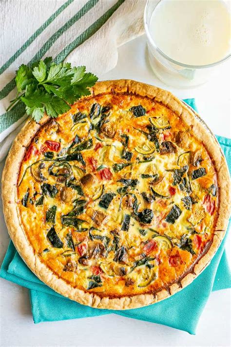 How many protein are in veggie and cheese quiche - calories, carbs, nutrition