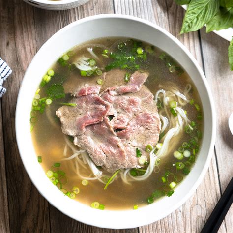 How many protein are in vietnamese pork for pho bowl - calories, carbs, nutrition