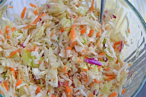 How many protein are in vinaigrette slaw - calories, carbs, nutrition