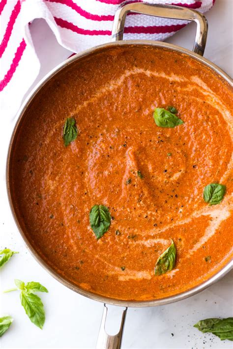 How many protein are in vodka sauce - calories, carbs, nutrition