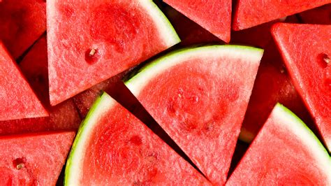 How many protein are in watermelon seedless quartered sliced 2