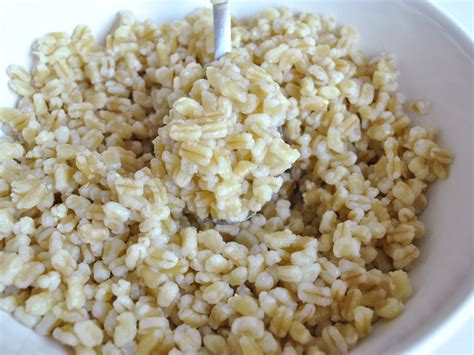 How many protein are in wheat berry cooked basic method 1/2 cup - calories, carbs, nutrition