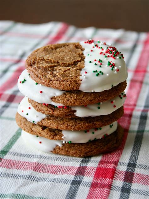 How many protein are in white chocolate dipped ginger cookie - calories, carbs, nutrition