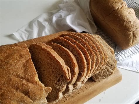 How many protein are in whole wheat bread farmhouse - calories, carbs, nutrition