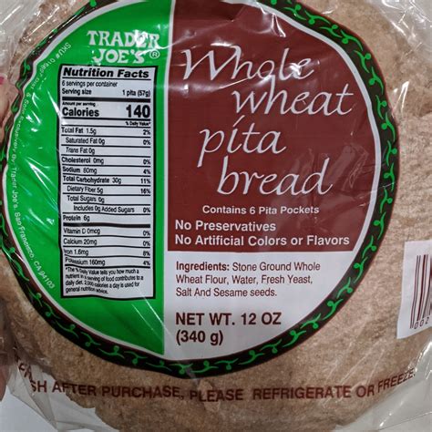 How many protein are in whole wheat pita - calories, carbs, nutrition