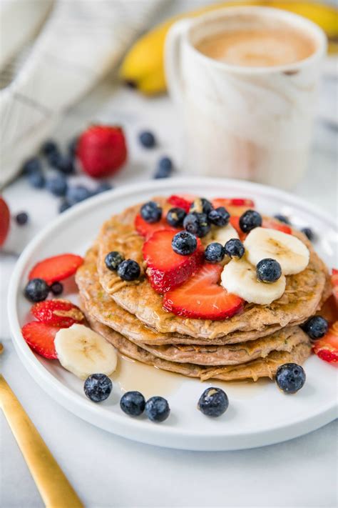 How many protein are in zucchini pancakes - calories, carbs, nutrition