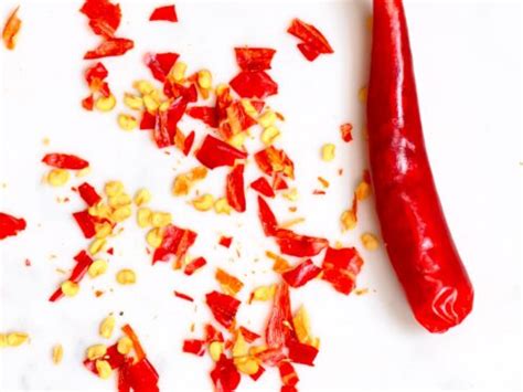 How many sugar are in accompaniment - chilli flakes - calories, carbs, nutrition