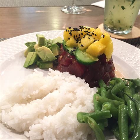 How many sugar are in ahi and avocado poke tower - calories, carbs, nutrition