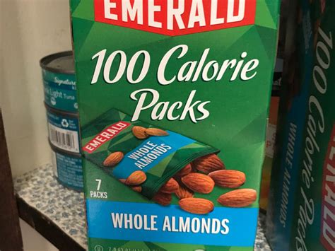 How many sugar are in almond pack - calories, carbs, nutrition