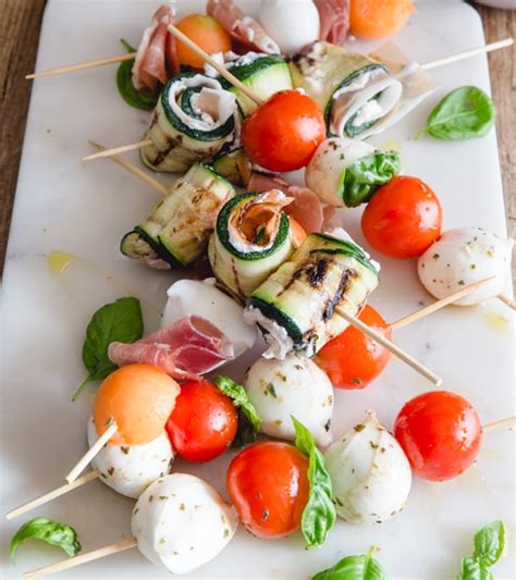 How many sugar are in amora italian antipasto - calories, carbs, nutrition