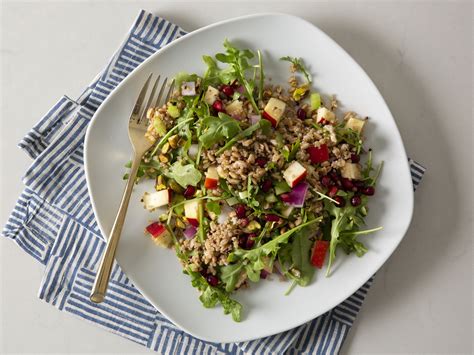 How many sugar are in ancient grains salad - calories, carbs, nutrition