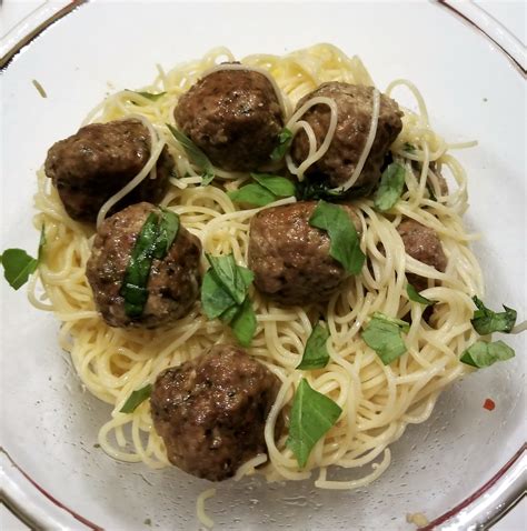 How many sugar are in angel hair pasta and meatballs - calories, carbs, nutrition