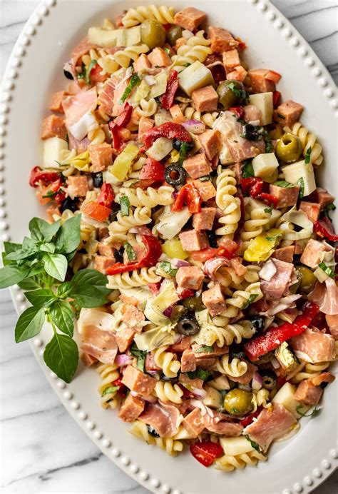 How many sugar are in antipasto salad stg - calories, carbs, nutrition