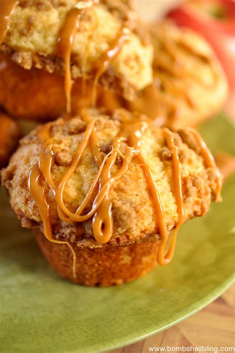 How many sugar are in apple caramel muffin - calories, carbs, nutrition