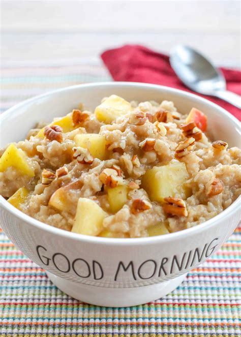 How many sugar are in apple cinnamon oatmeal - calories, carbs, nutrition