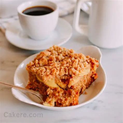 How many sugar are in apple cinnamon streusel cake - calories, carbs, nutrition