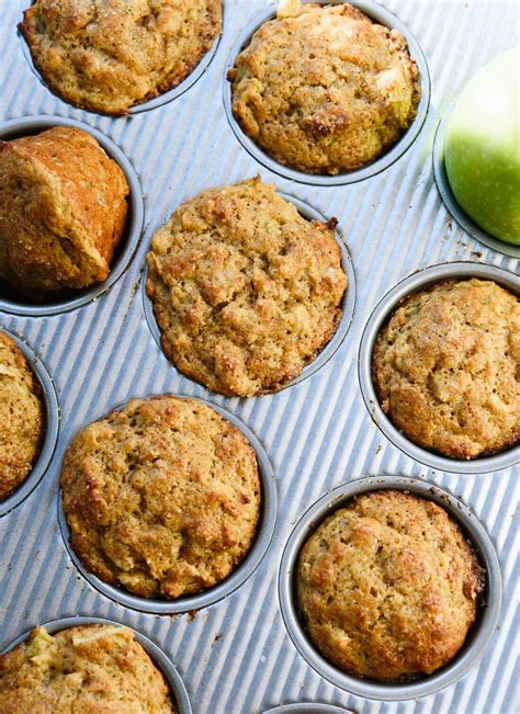 How many sugar are in apple muffins - calories, carbs, nutrition