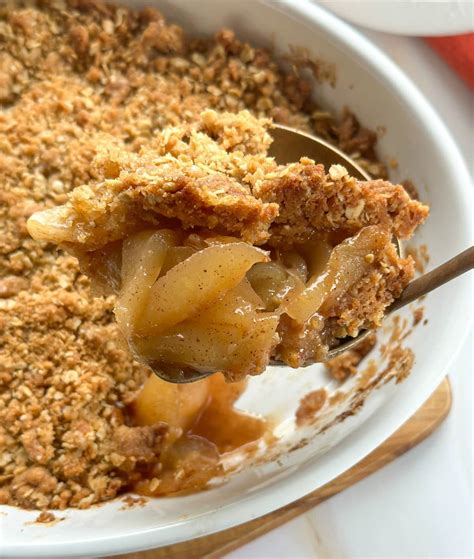 How many sugar are in apple oat crumble - calories, carbs, nutrition