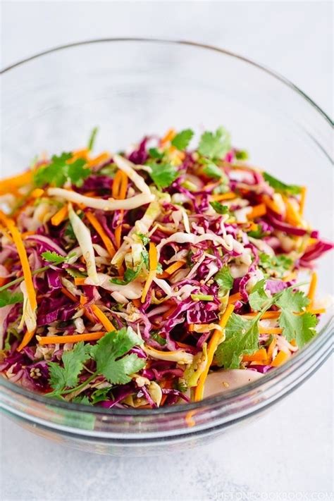 How many sugar are in asian coleslaw - calories, carbs, nutrition