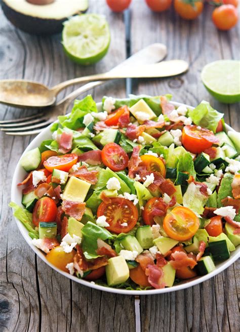 How many sugar are in avocado blt chopped salad - calories, carbs, nutrition