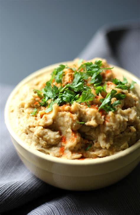 How many sugar are in baba ghanoush (egg plant hummus) - calories, carbs, nutrition