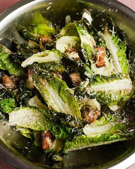 How many sugar are in baby gem caesar salad - calories, carbs, nutrition