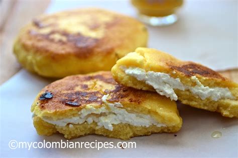 How many sugar are in baja arepas - calories, carbs, nutrition