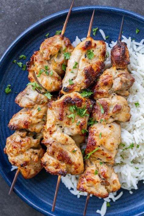 How many sugar are in baked chicken kebab - calories, carbs, nutrition