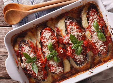 How many sugar are in baked penne melanzane - calories, carbs, nutrition