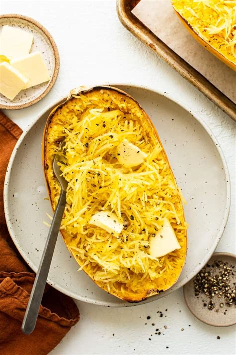 How many sugar are in baked spaghetti squash - calories, carbs, nutrition