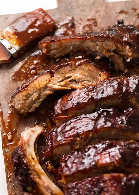 How many sugar are in baked spareribs with bbq sauce - calories, carbs, nutrition