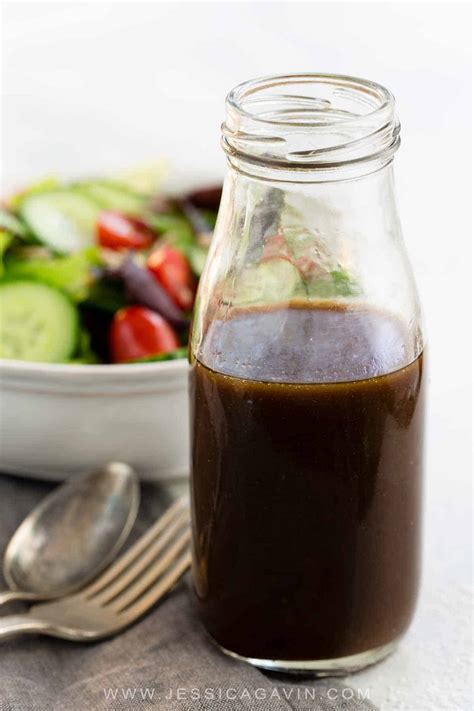 How many sugar are in balsamic dijon vinaigrette - calories, carbs, nutrition