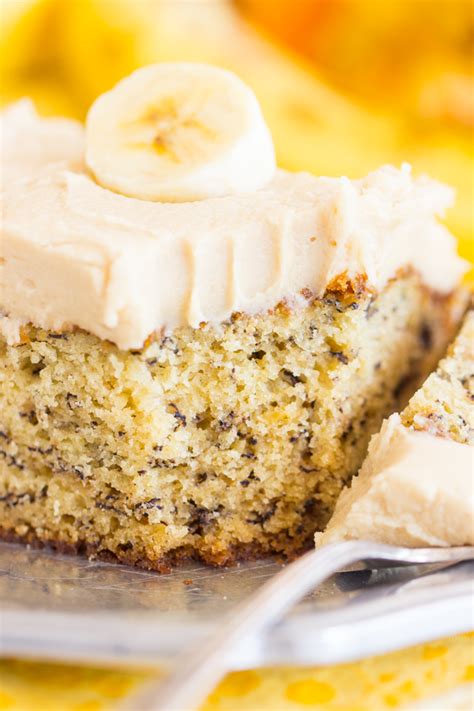 How many sugar are in banana cake with buttercream icing, vegetarian - calories, carbs, nutrition