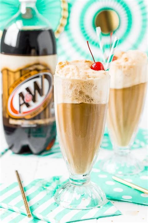 How many sugar are in banana root beer float - calories, carbs, nutrition