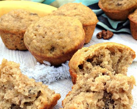 How many sugar are in banana walnut muffin - calories, carbs, nutrition