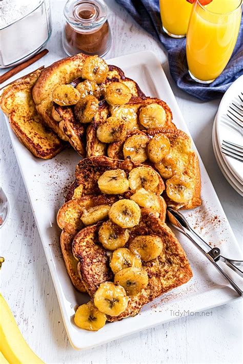 How many sugar are in bananas foster french toast - calories, carbs, nutrition