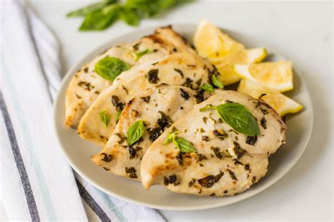 How many sugar are in basil lemon chicken - calories, carbs, nutrition