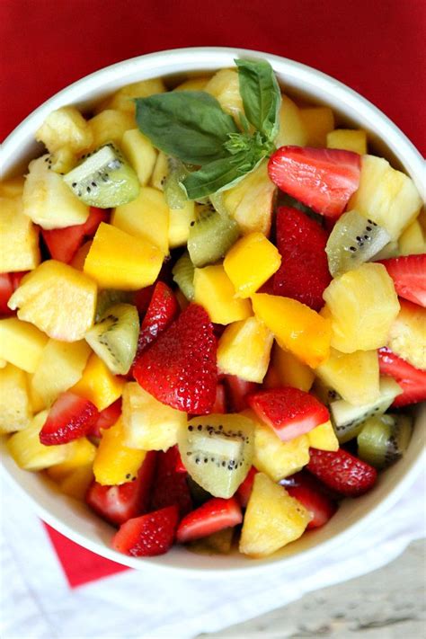 How many sugar are in basil lime fruit salad - calories, carbs, nutrition