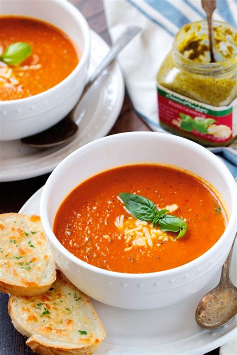 How many sugar are in basil tomato soup - calories, carbs, nutrition