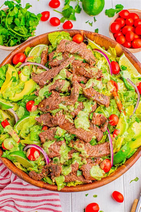 How many sugar are in beef fajita salad - calories, carbs, nutrition