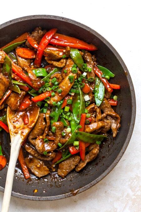 How many sugar are in beef strip stir fry with pea pods - calories, carbs, nutrition