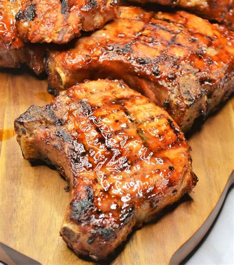 How many sugar are in beer grilled pork chop - calories, carbs, nutrition