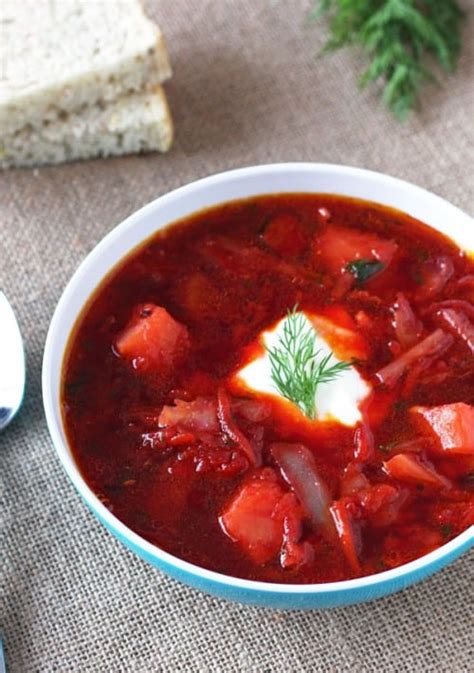 How many sugar are in beet and cabbage borscht - calories, carbs, nutrition