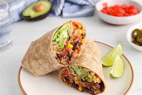 How many sugar are in black bean burrito with brown rice and salsa (113585.0) - calories, carbs, nutrition