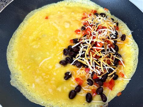 How many sugar are in black bean omelet - calories, carbs, nutrition