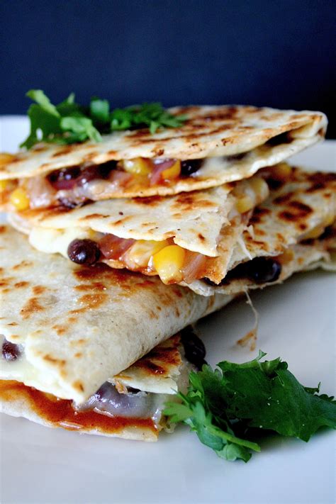 How many sugar are in black bean quesadilla (41990.0) - calories, carbs, nutrition